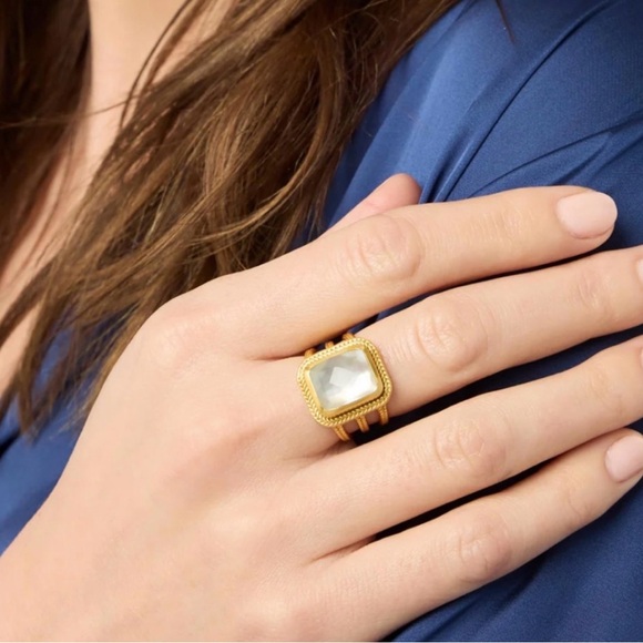 Julie Vos Cheval Statement Ring - Picture 9 of 9